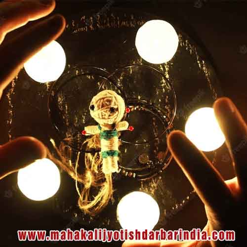 Online Vashikaran Specialist in Vienna Austria. Get Reliable Results from Best Astrologer for Love Vashikaran Mantra, Black Magic, Kala Jadu in Vienna Austria