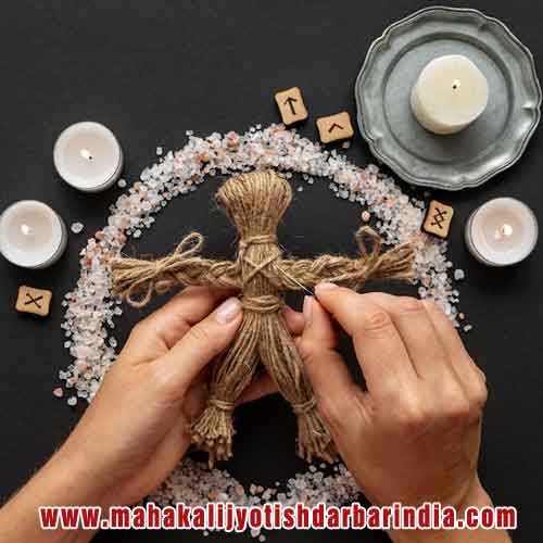 Online Vashikaran Specialist in Bhopal Madhya Pradesh. Get Reliable Results from Best Astrologer for Love Vashikaran Mantra, Black Magic, Kala Jadu in Bhopal Madhya Pradesh